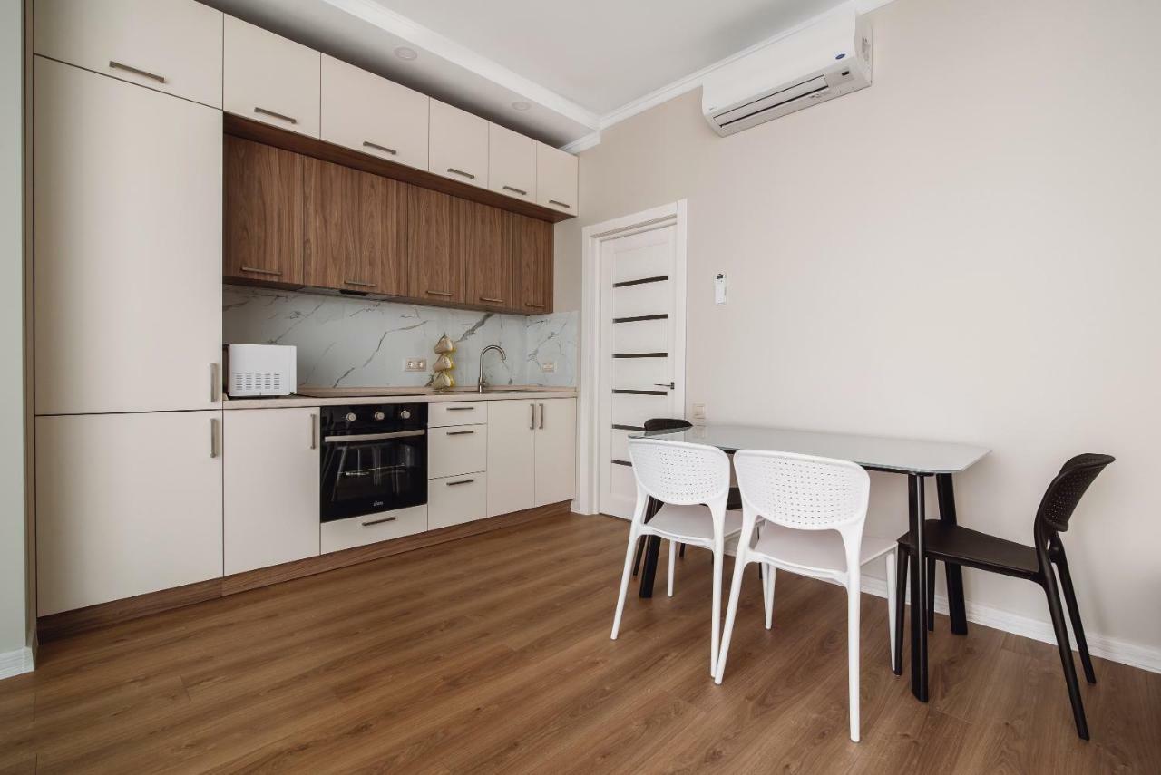 אודסה Arcadia Holiday Apartment מראה חיצוני תמונה