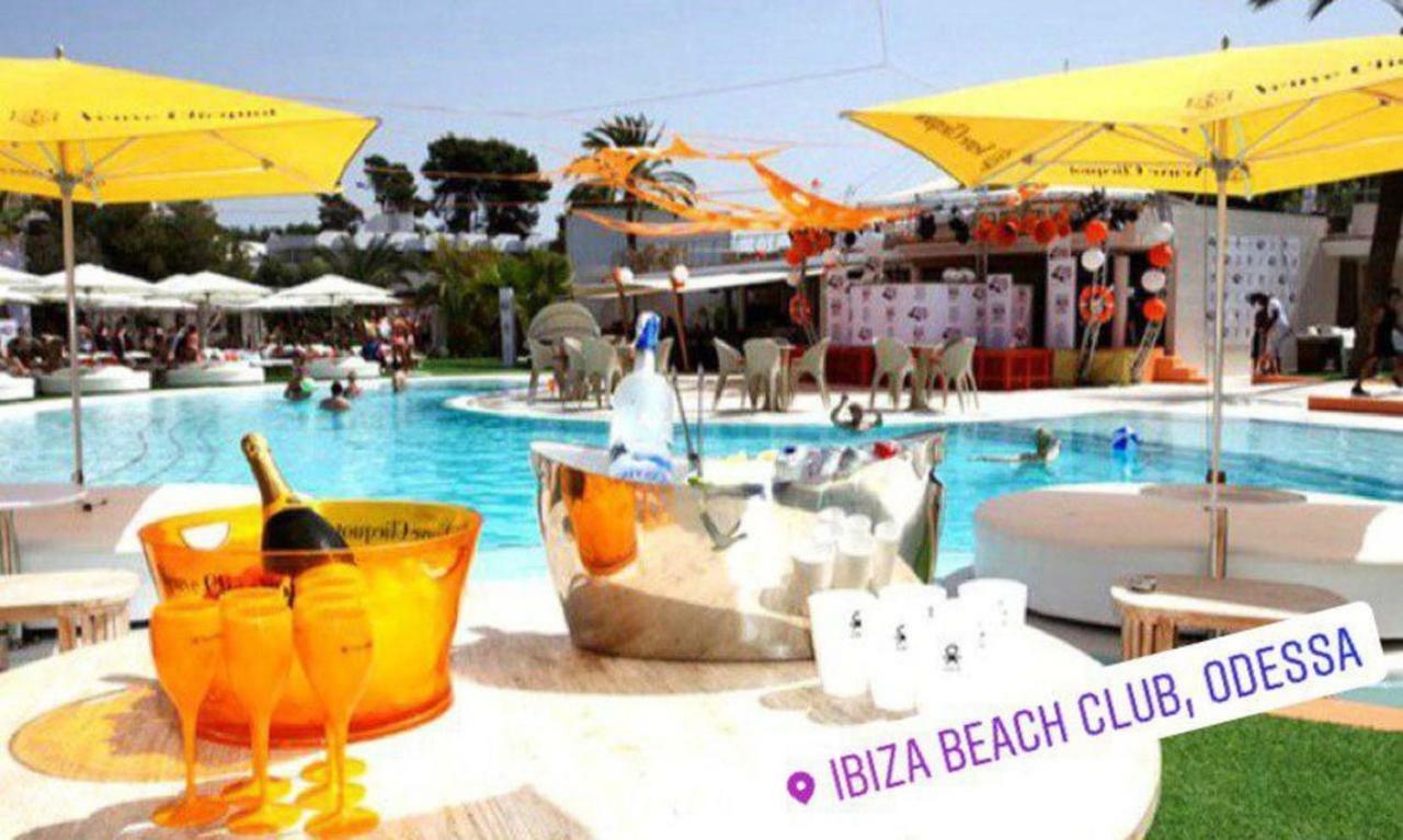 אודסה Arcadia Holiday Apartment מראה חיצוני תמונה